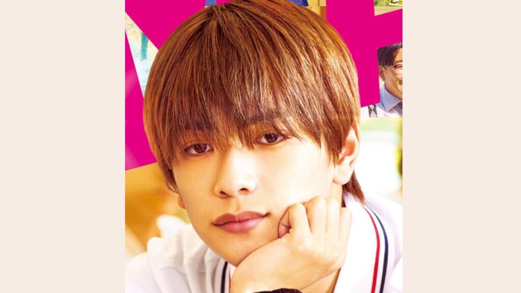 手に顎をのせる高橋恭平